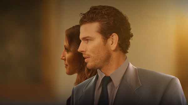 In Love With My Partner's Wife Poster 2