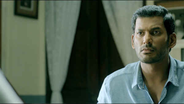 Irumbu Thirai Poster 1