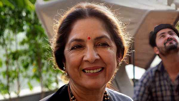 Ishq-e-Nadaan Poster 5