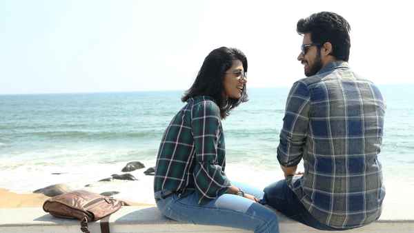 Ispade Rajavum Idhaya Raniyum Poster 1