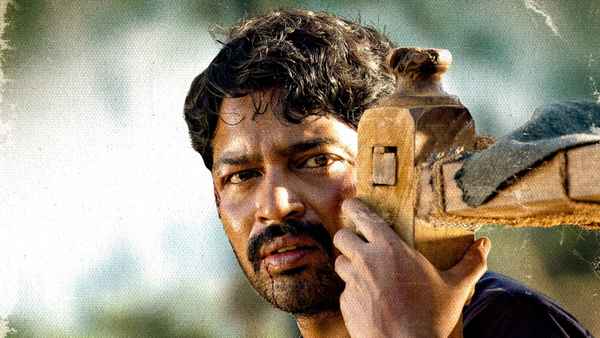 Itlu Maredumilli Prajaneekam Poster 2