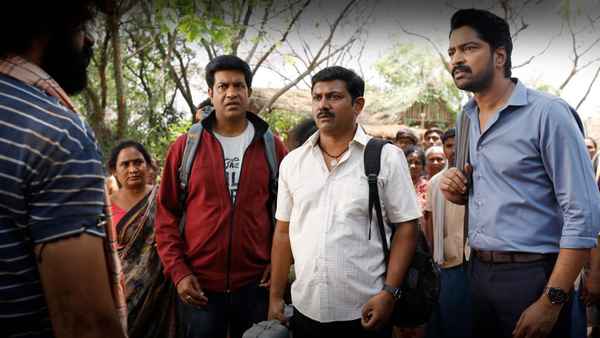 Itlu Maredumilli Prajaneekam Poster 7