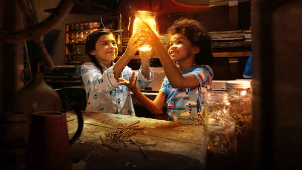 Ivy + Bean: The Ghost That Had to Go Poster 3