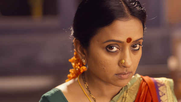 Jayamma Panchayathi Poster 5