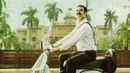 Jolly LLB 2 Poster 5
