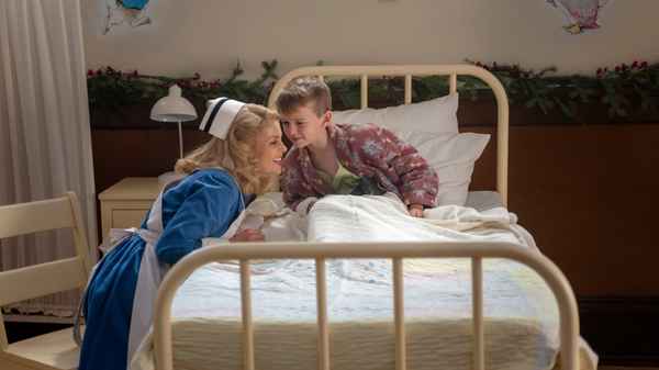 Journey Back to Christmas Poster 3