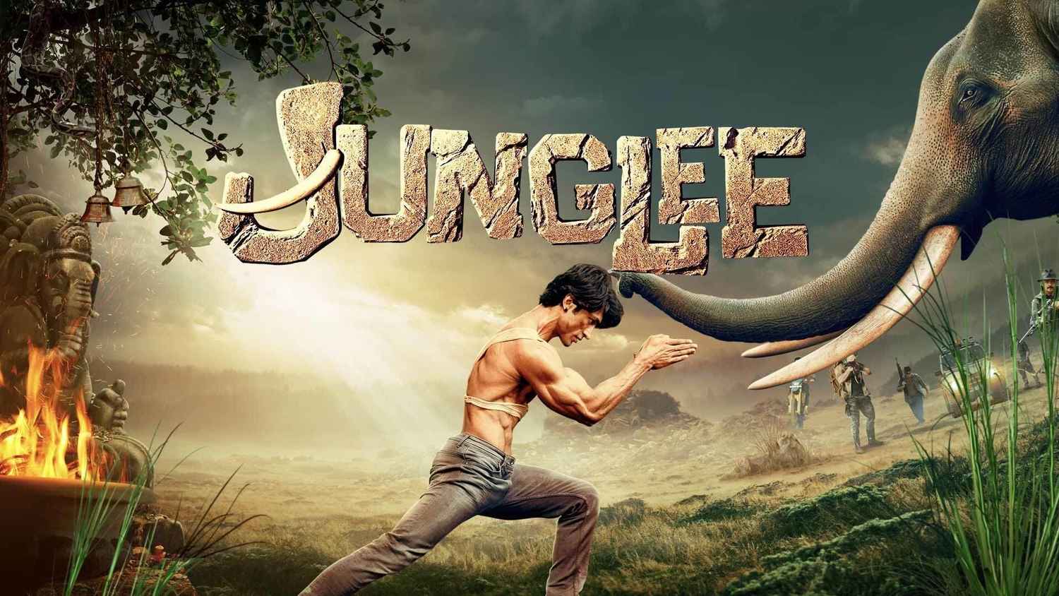 Vidyut Jamwal & team Promotes film Junglee;Watch Video | FilmiBeat - video  Dailymotion