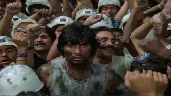 Kaala Patthar Poster 2