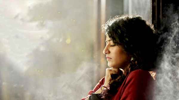 Kaalangalil Aval Vasantham Poster 5