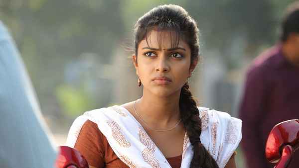 Kadhalil Sodhappuvadhu Yeppadi Poster 2