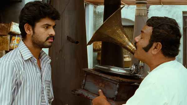 Kalakalappu Poster 6