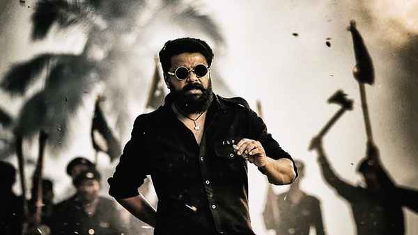 Kammara Sambhavam Poster 1