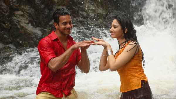 Kanden Kadhalai Poster 4