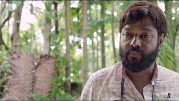 Kappiri Thuruthu Poster 1