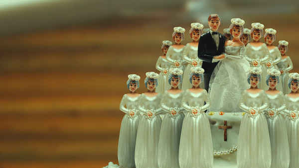 Keep Sweet: Pray and Obey Poster 5