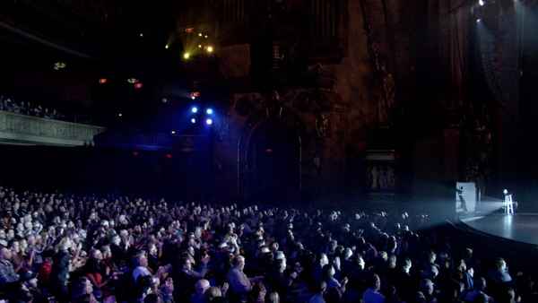 Kevin James: Never Don't Give Up Poster 3