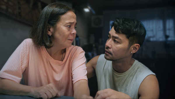 Keys to the Heart Poster 5