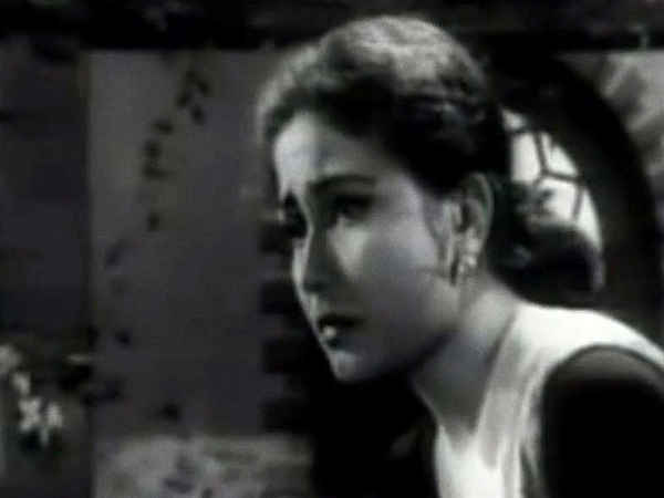 Kinare Kinare Poster 6