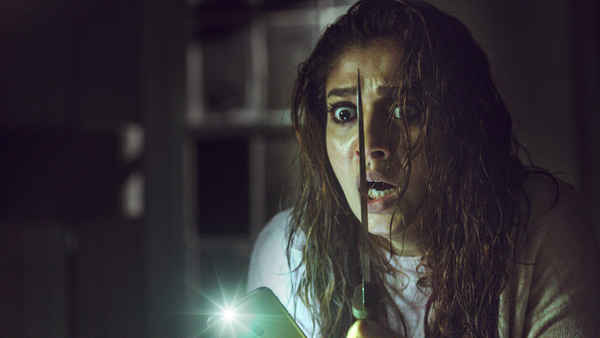 Kolaiyuthir Kaalam Poster 2