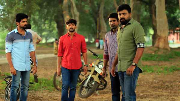 Kombu Vatcha Singamda Poster 2