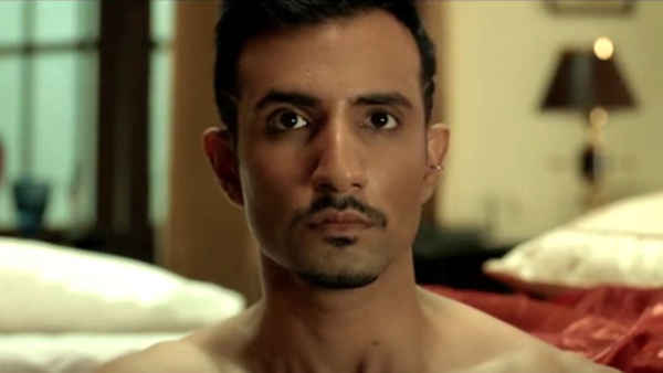 Kuasha Jakhon Poster 4