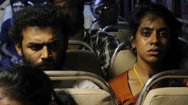 Kuttram Kadithal Poster 3