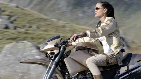 Lara Croft: Tomb Raider - The Cradle of Life Poster 1