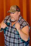 Larry the Cable Guy: Remain Seated Poster 4