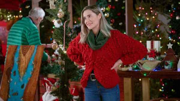 Long Lost Christmas Poster 2