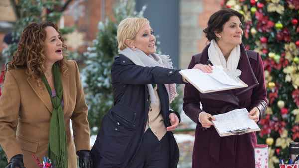 Looks Like Christmas Poster 1