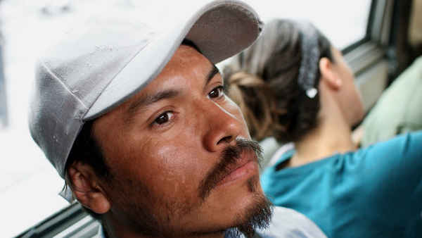 Los bastardos Poster 4