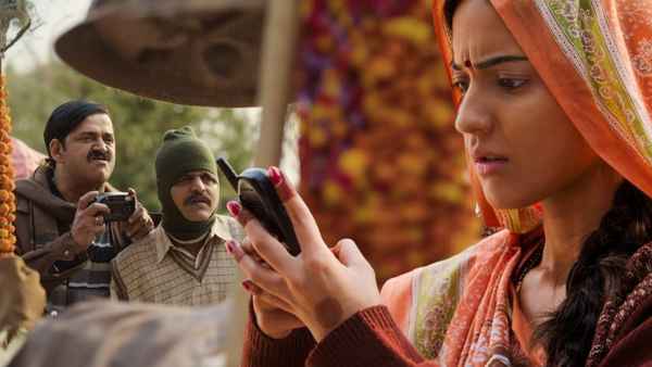 Laapta Ladies (लापता लेडीज) Poster 5