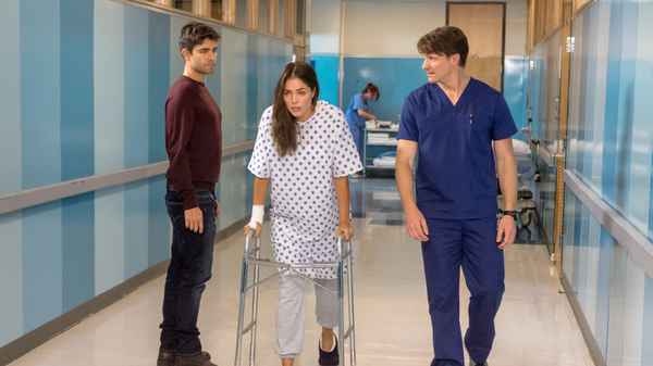 Love at First Glance Poster 4