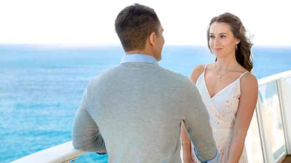 Love at Sea Poster 2