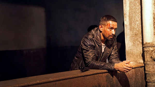 Love Hostel Poster 6