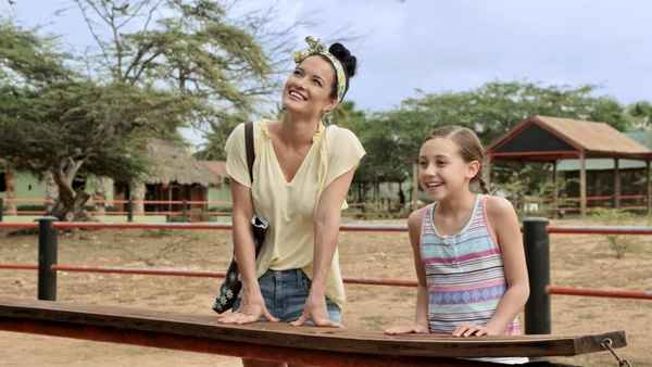 Love in Aruba Poster 2