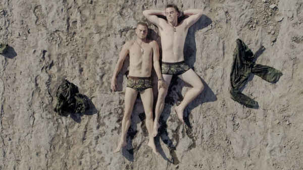 Love in Country Poster 7