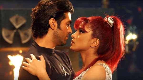 Love Story 2050 Poster 3