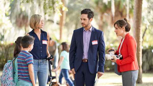 Love to the Rescue Poster 5