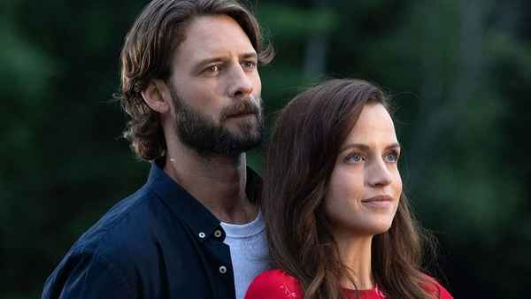 Love Upstream Poster 7