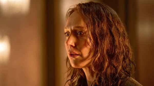 Luther: The Fallen Sun Poster 2