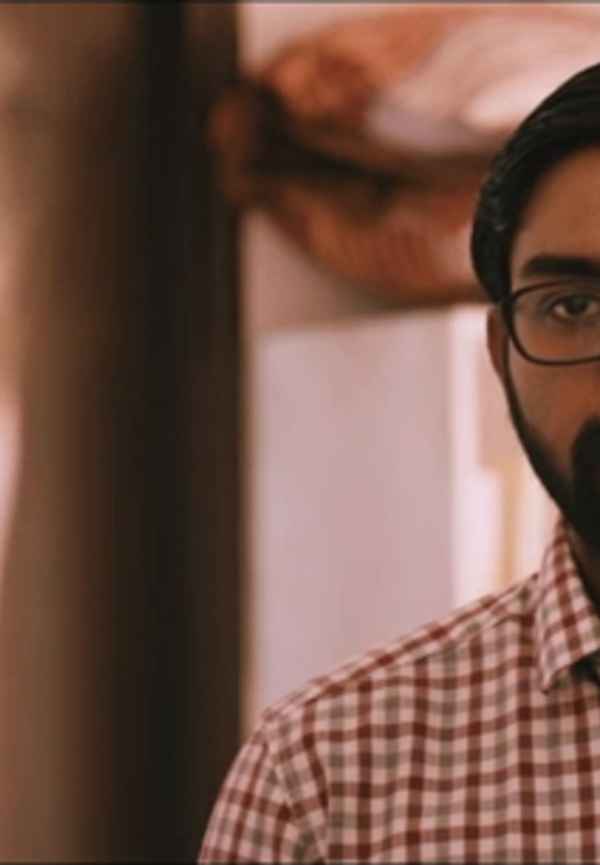 Maalai Nerathu Mayakkam Poster 7