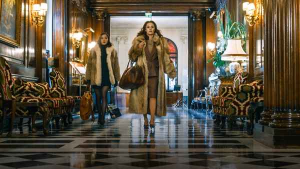 Madame Claude Poster 1