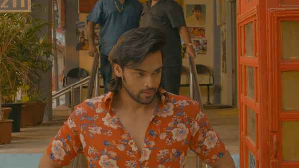 Mai Hero Boll Raha Hu Poster 7