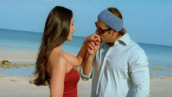 Main aurr Mrs. Khanna Poster 1