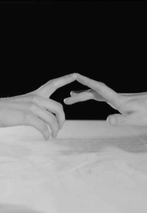 main(s)tenues Poster 7