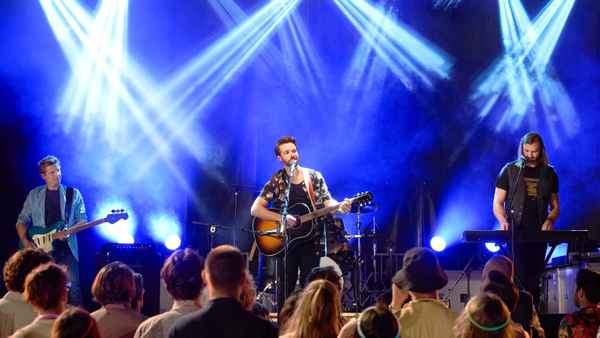 Making Waves Poster 1