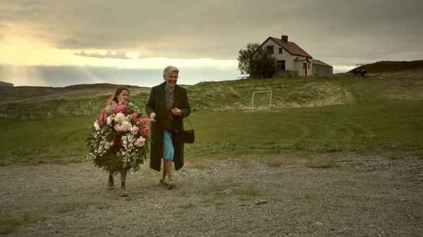 Mamma Gógó Poster 3