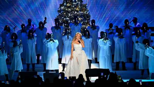 Mariah Carey: Merry Christmas to All! Poster 1