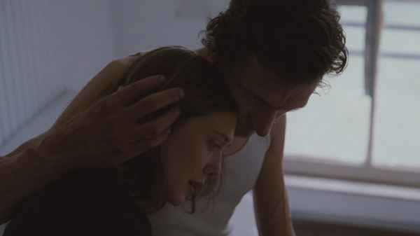 Martha Marcy May Marlene Poster 5